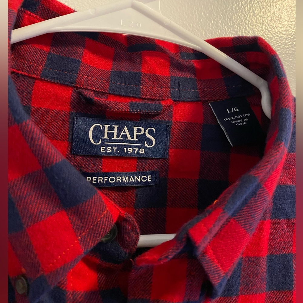NWOT chaps performance shirt, LARGE.
